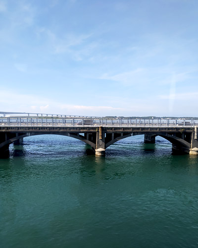 車窓から浜名湖