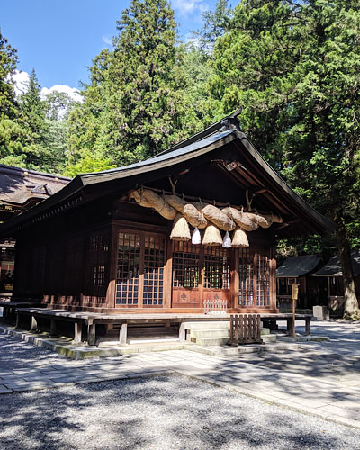 諏訪大社下社春宮神楽殿