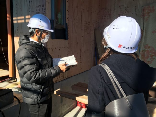 社員の一日に密着－住宅現場の構造確認－