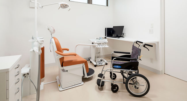車椅子でも診療を受けられる歯科