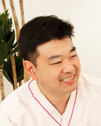 みやざきファミリー歯科：宮前翔太郎ドクター