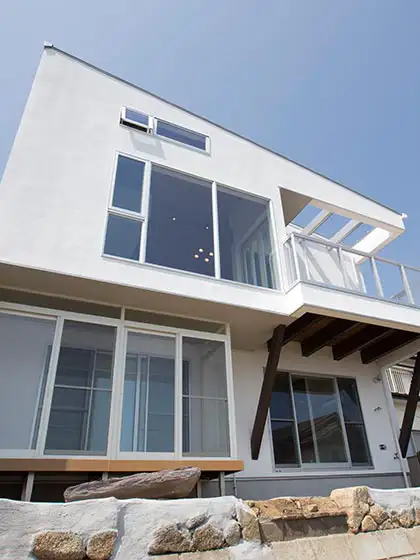 自由設計住宅：海辺の家_外観