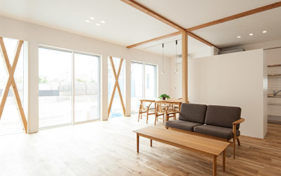 富士市にて新築住宅完成見学会「太陽を取り込む家」開催