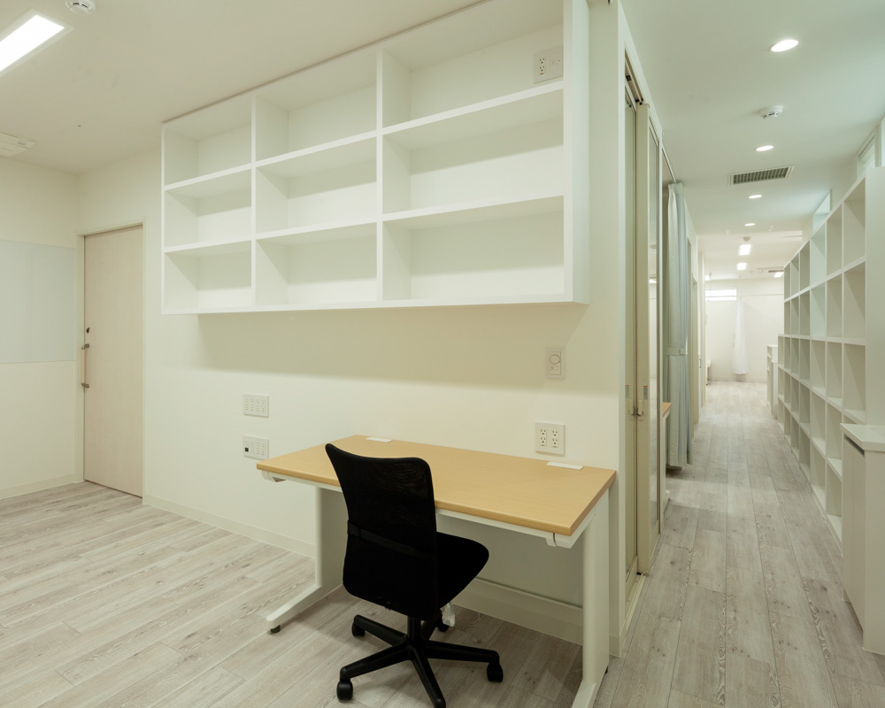 動線を確保した診療室の様子