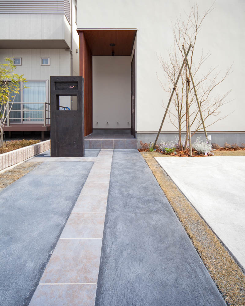 お洒落なデザインのアプローチ