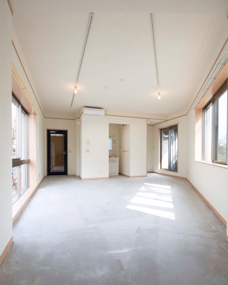 パークサイド一番町:店舗01