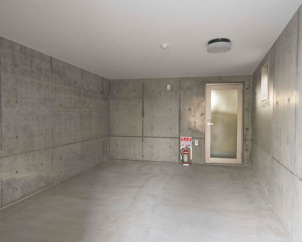 パークサイド一番町:駐輪場01