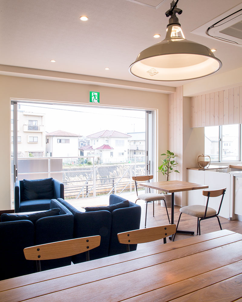 フルオープンできる開放感あふれる窓