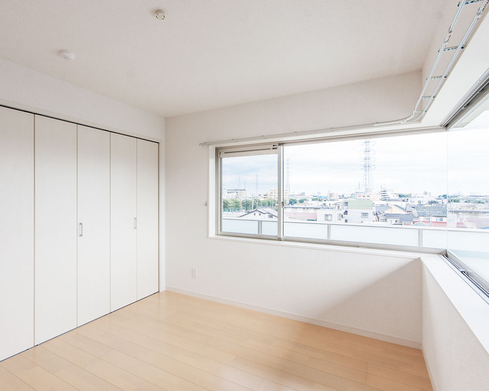 室内からもパノラマの景色を楽しめる