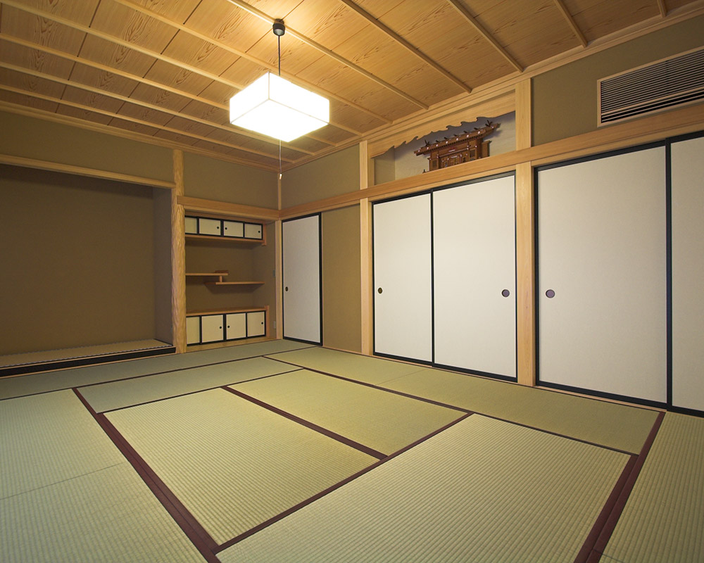 床の間のある広い和室