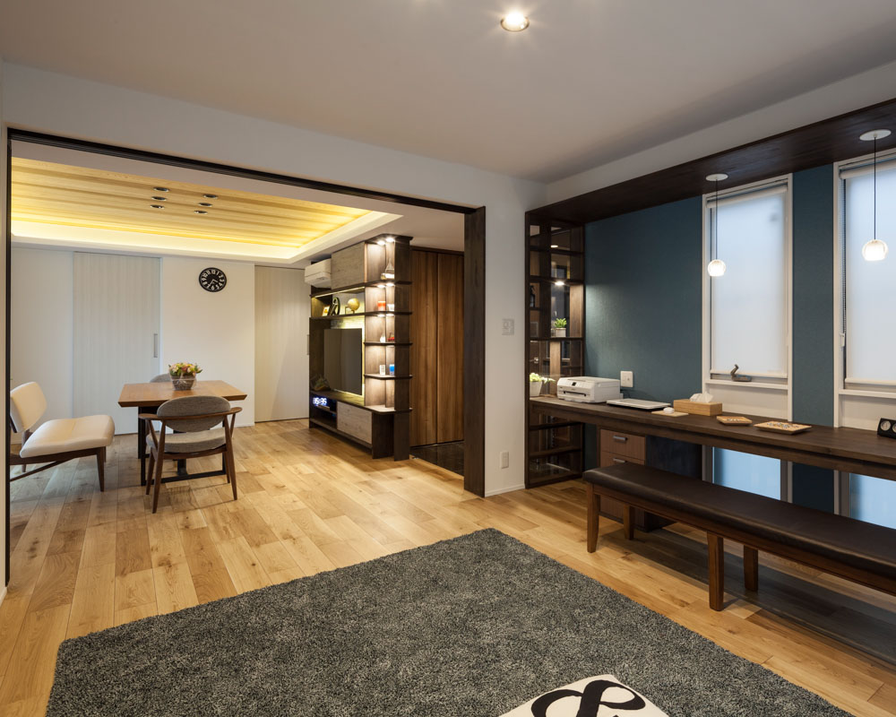 ワークスペースが空間として独立するような視覚効果を狙った設計