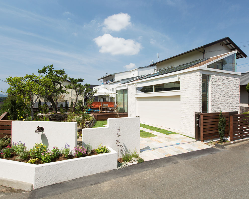 トップライトを採用し採光を取り入れる