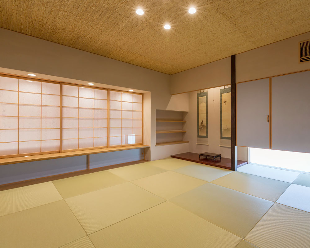 吊押し入れのあるモダンな和室