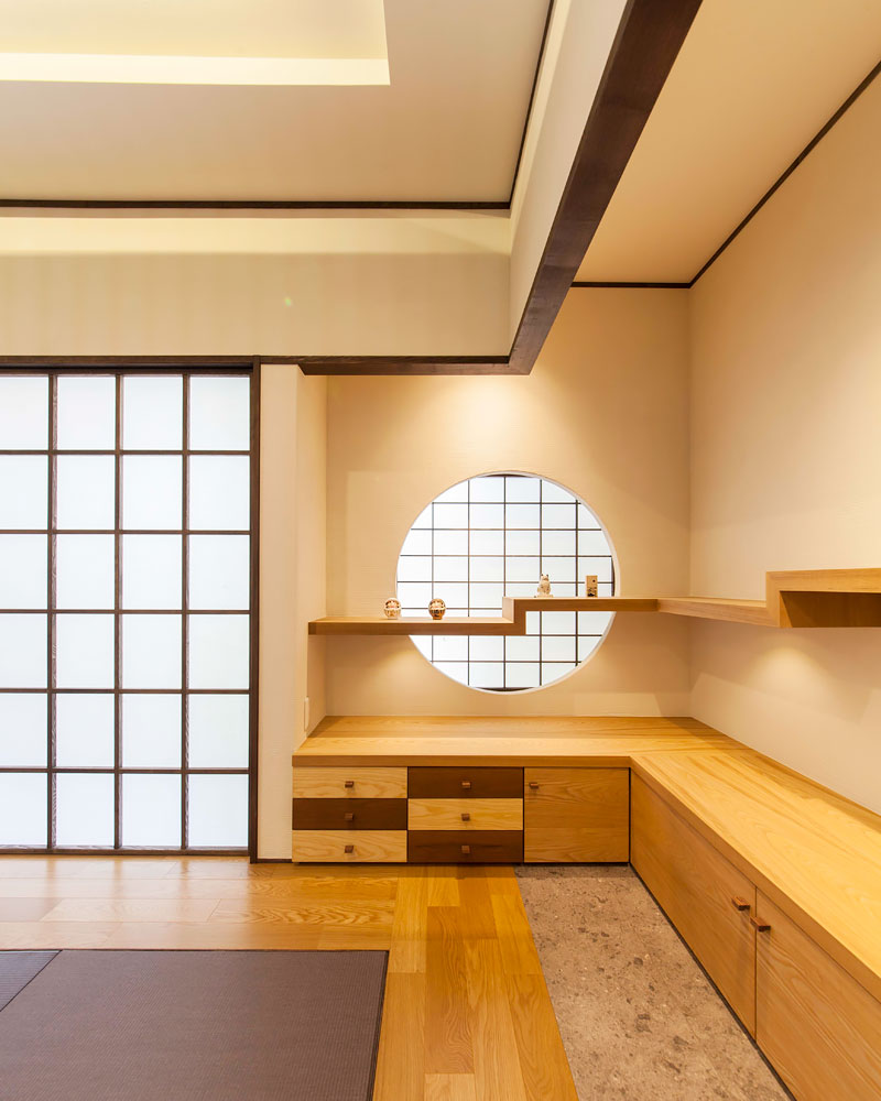 近代的な解釈で構成された付け書院と違い棚