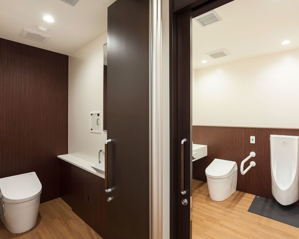 森岡医院：トイレ