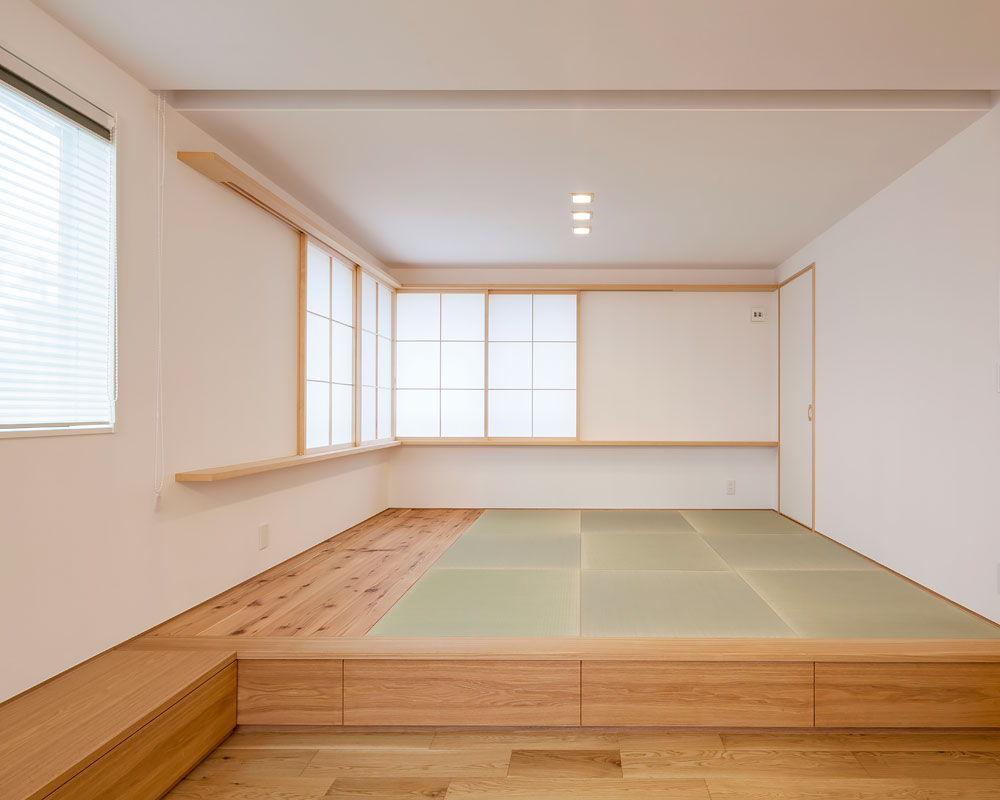 眺望活かすコーナー窓のある和室