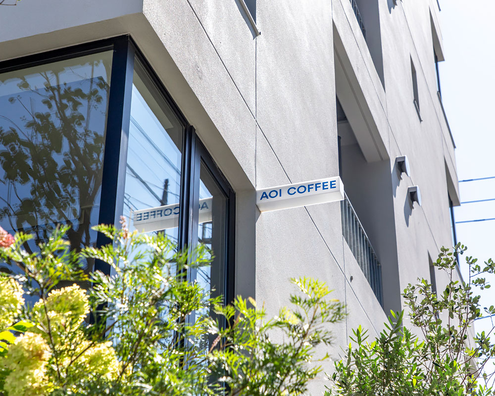 マンション１階のカフェ