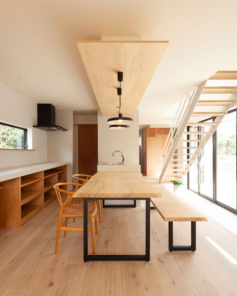 デザイン性の高いダイニング照明