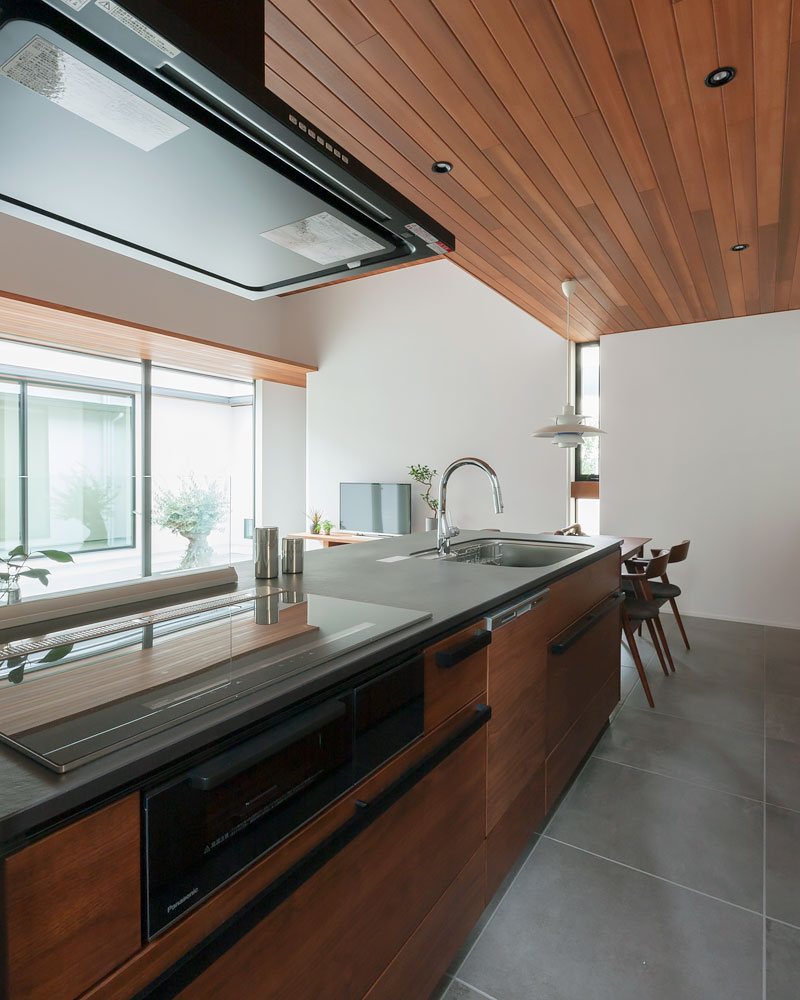 対面型のフルフラットキッチン