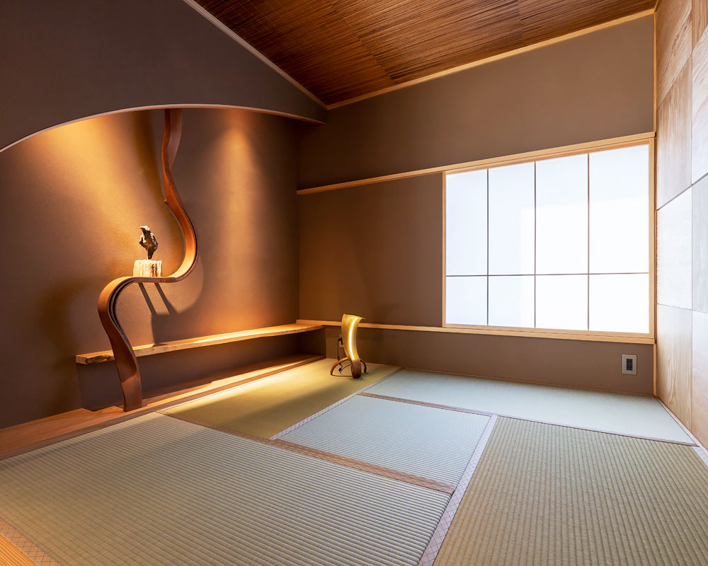 ワークスペースにもなる和室